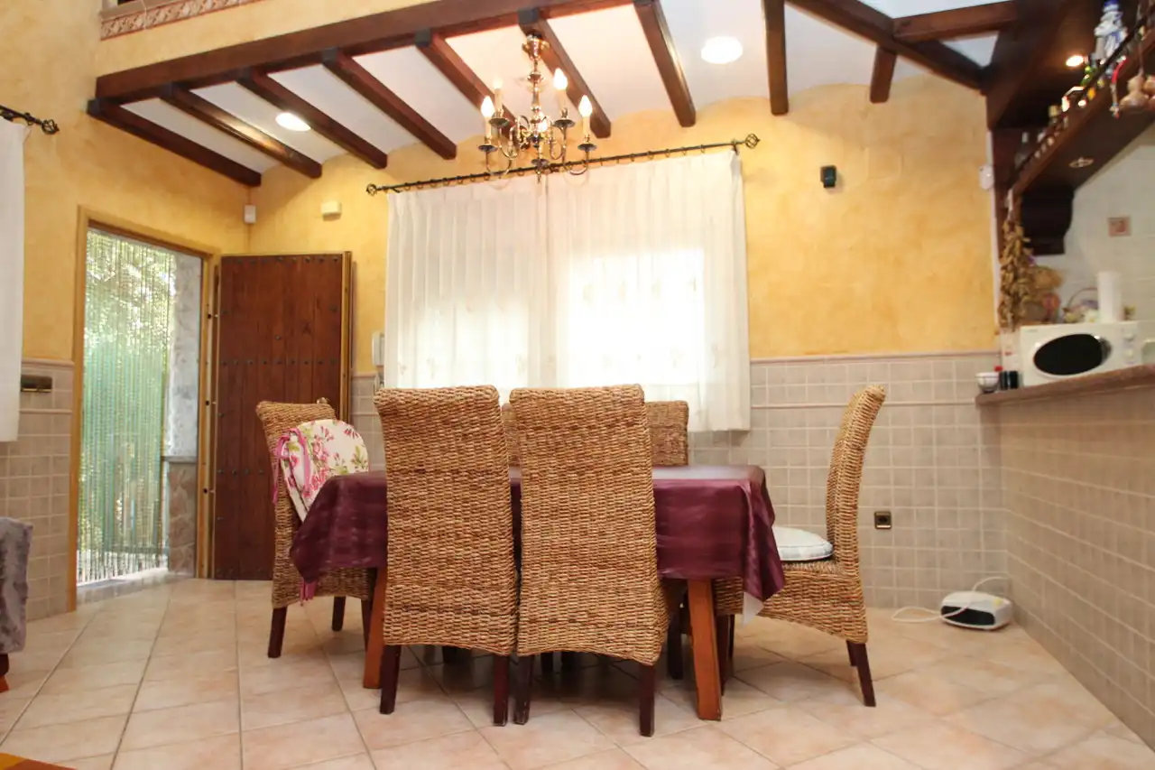 Menjador de Casa o xalet en venda en Orihuela