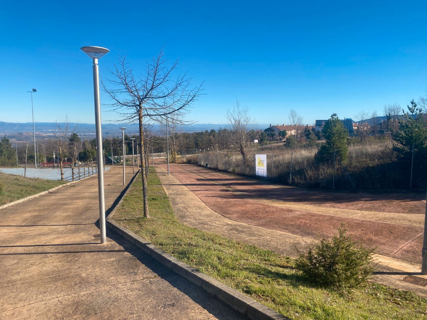 Außenansicht von Residential zum verkauf in Sojuela