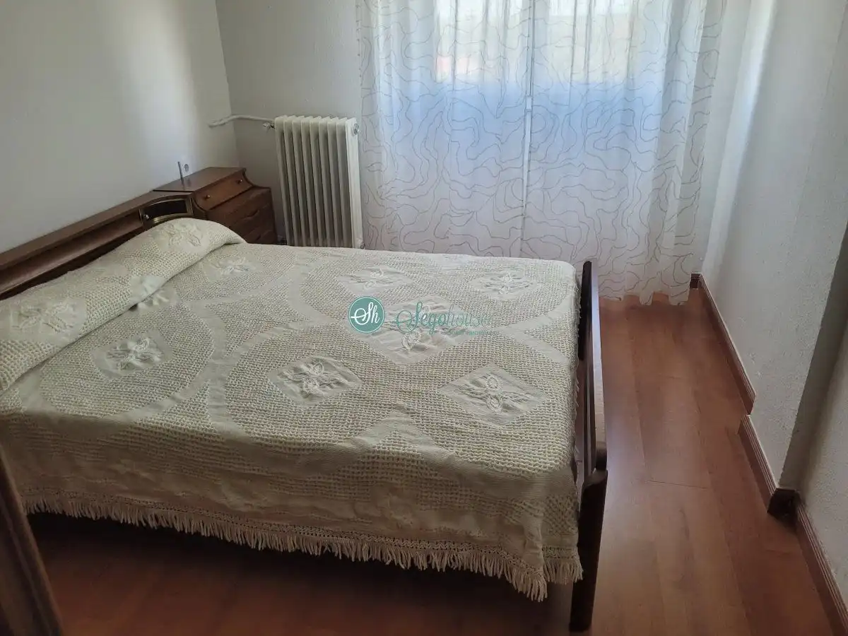 Habitación de Piso en venta en Segovia con Calefacción y Terraza