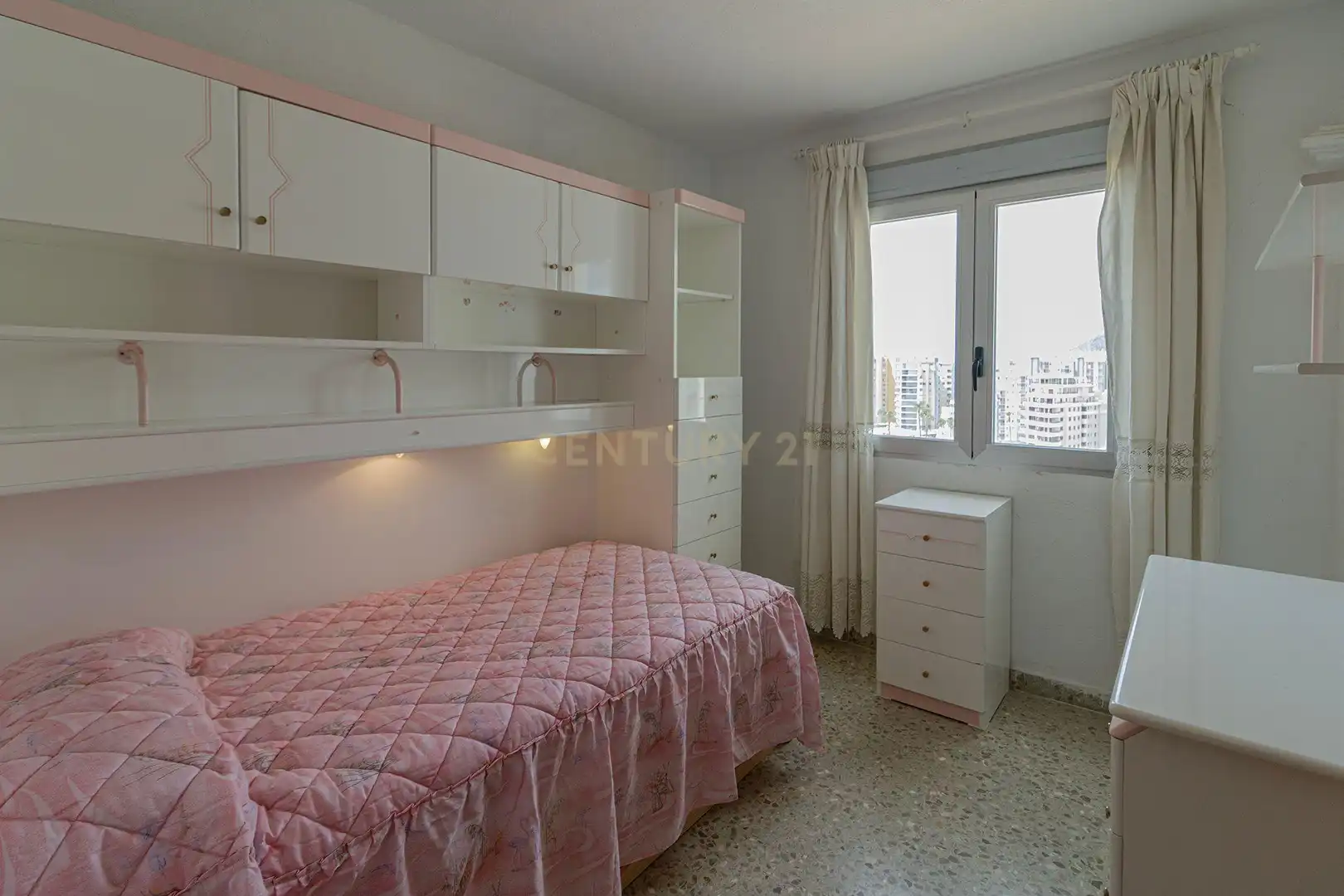 Schlafzimmer von Wohnungen zur Miete in Calpe / Calp mit Klimaanlage, Ofen und Waschmaschine