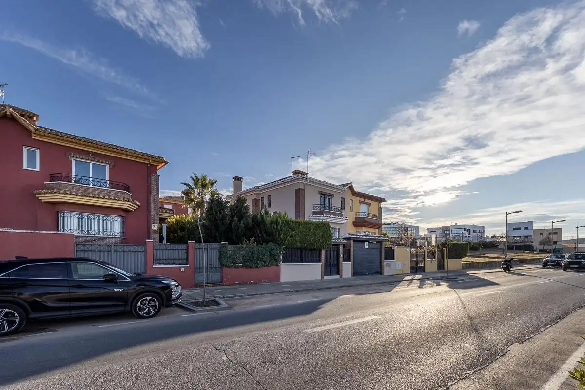 Casa adosada en venda a Camino de la Malaha, 17, Ayuntamiento