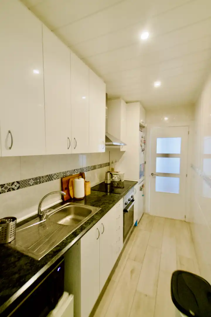 Küche von Wohnung zum Verkauf in Terrassa mit Klimaanlage, Heizung und Parkett