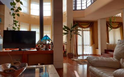 Living room of House or chalet for sale in Herencia  with Heating, Terrace and Swimming Pool