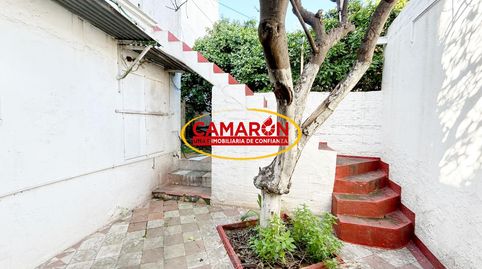 Foto 3 de Residencial en venda a Calle Tomás Ibarra, Centro, Tomares