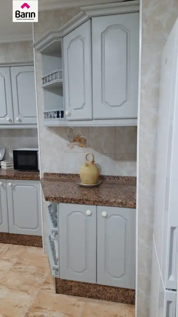 Küche von Wohnung zum Verkauf in Córdoba mit Klimaanlage, Terrasse und Abstellraum