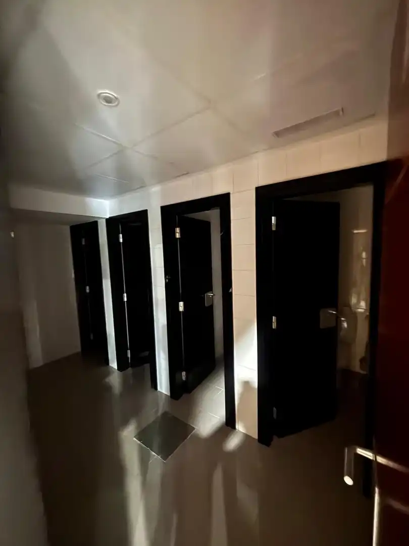 Baño de Oficina de alquiler en Vitoria - Gasteiz con Calefacción