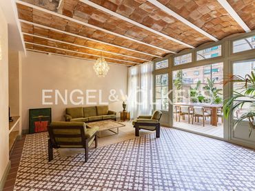 Piso con ascensor en venta en Eixample