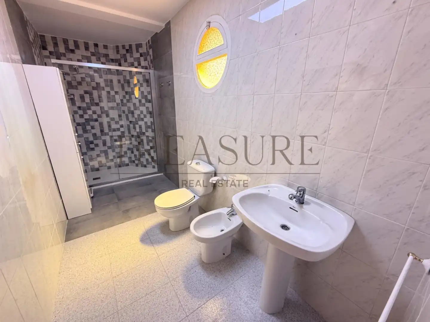 Baño de Casa adosada en venta en Mazarrón con Aire acondicionado, Calefacción y Terraza