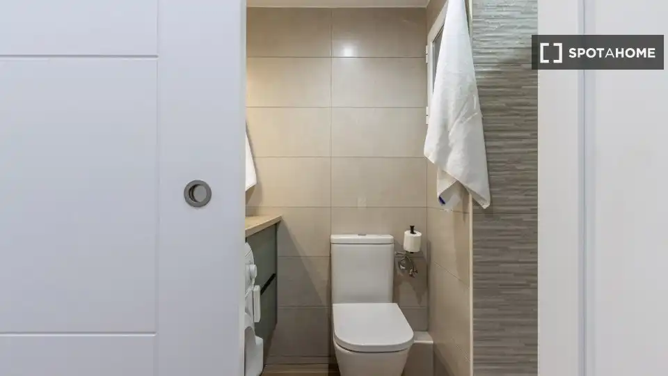 Flat with terrace to rent in Eixample, imagen 5