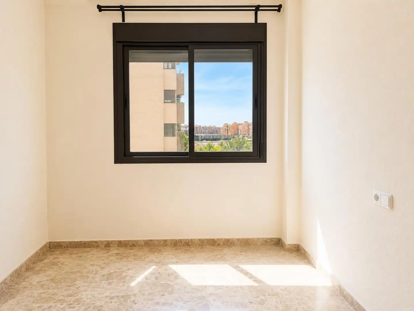 Terraza de Piso en venta en Málaga con Terraza, Trastero y Piscina comunitaria