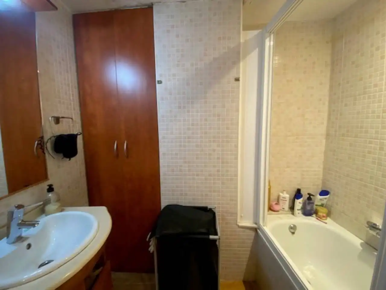 Badezimmer von Wohnung zum Verkauf in Granollers mit Klimaanlage, Heizung und Parkett
