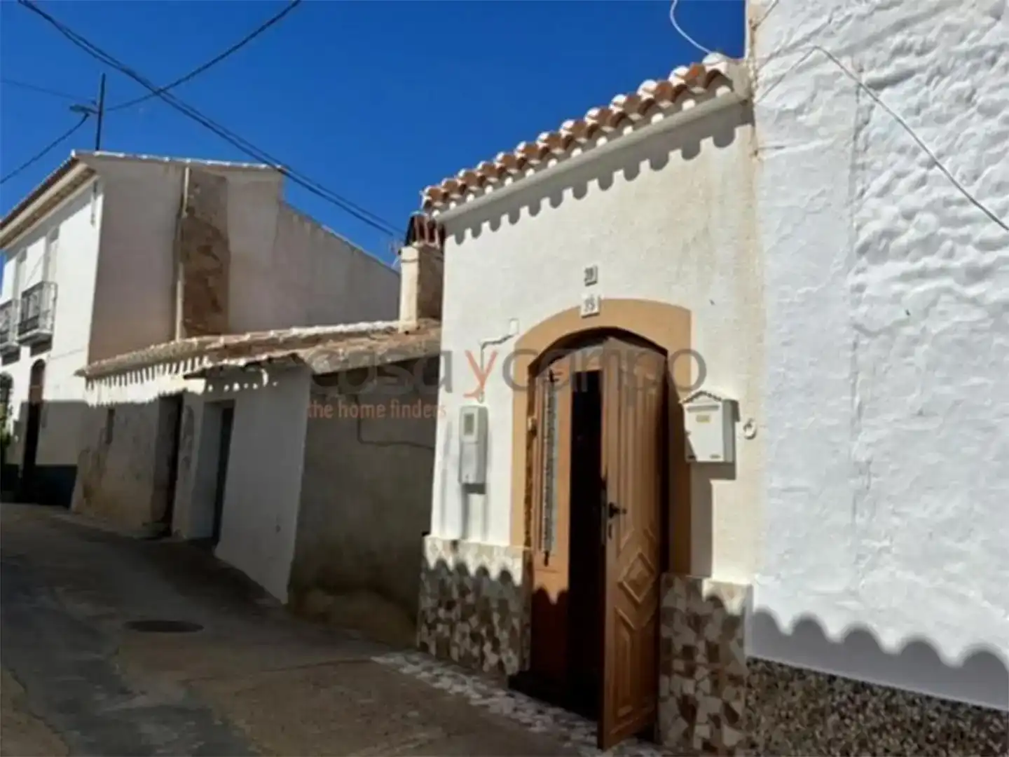 Vista exterior de Casa adosada en venda en Lubrín amb Moblat, Forn i Rentadora