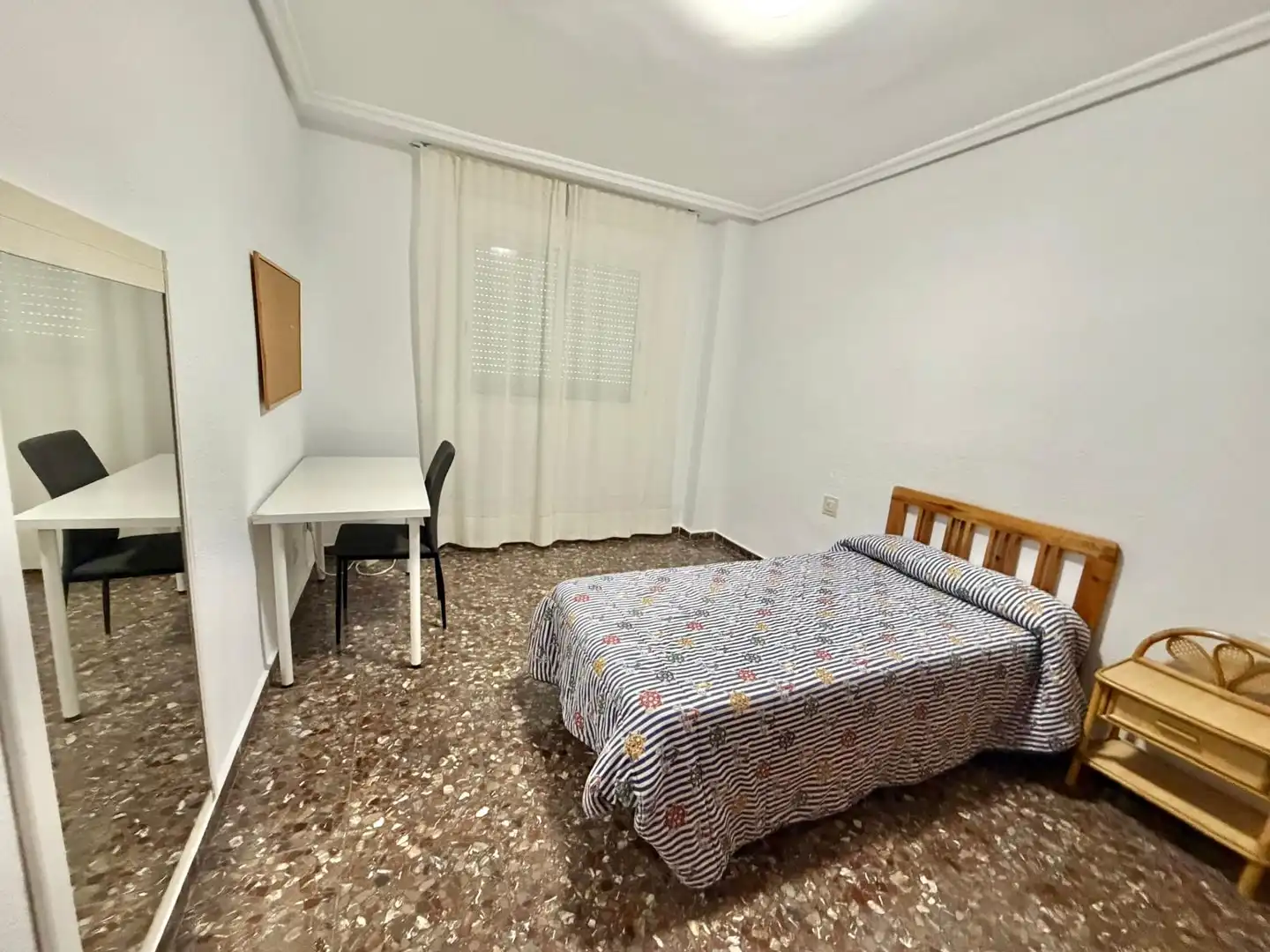 Bedroom of Flat for rent in Jaén  with Air Conditioner, Terrace and Furnished