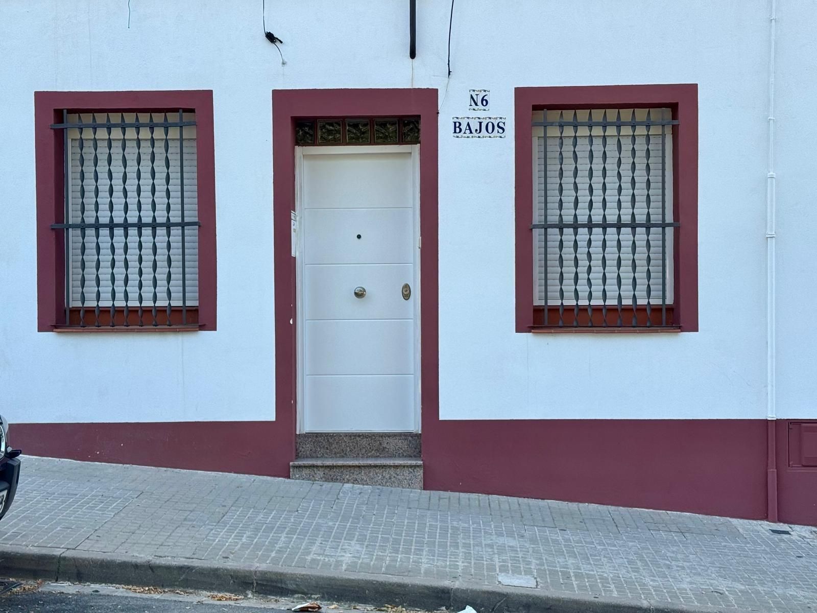 Exterior view of Planta baja for sale in Terrassa