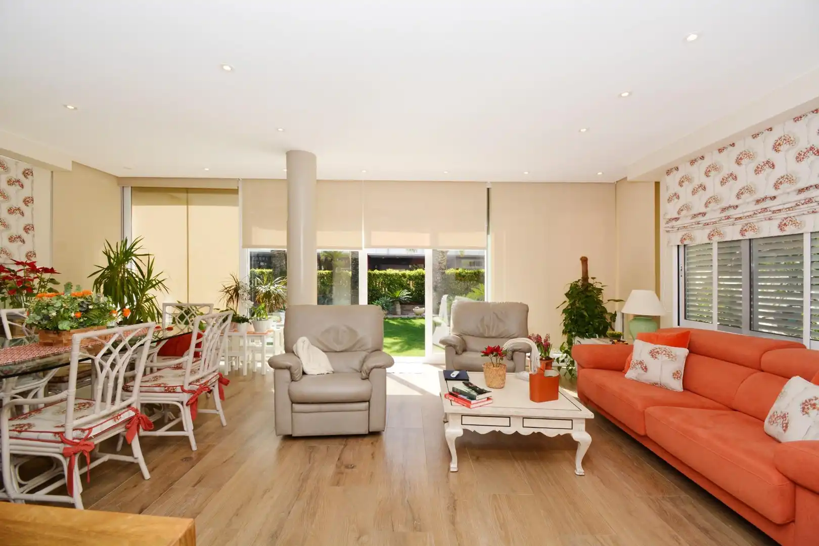 Villa mit Pool zum Verkauf in Calle PAVAROTTI. LUCIANO, imagen 16