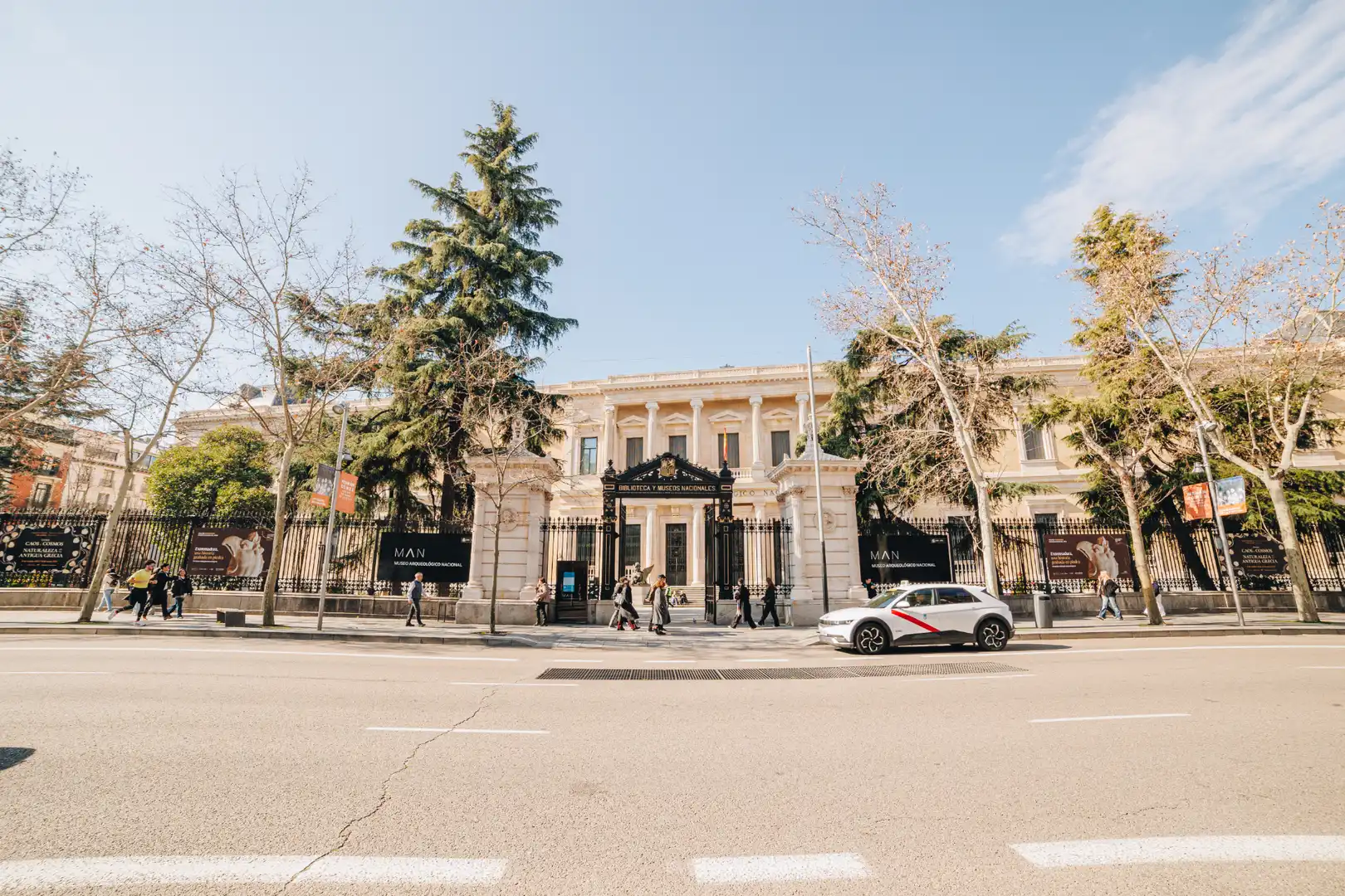 Exterior view of Flat for sale in Madrid  with Air Conditioner, Heating and Oven