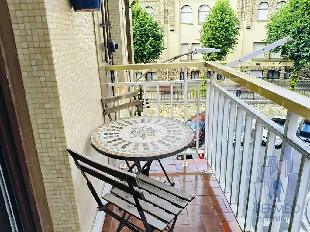 Terraza de Piso en venta en Bermeo con Calefacción y Balcón