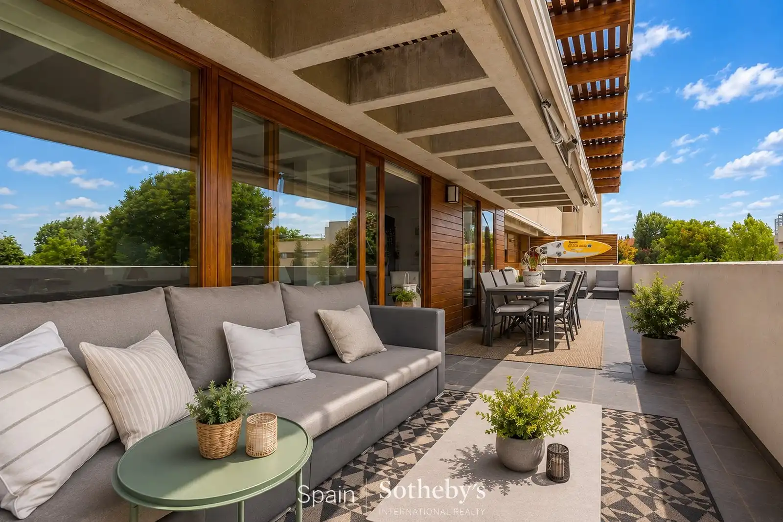 Terrassa de Apartament en venda en La Moraleja amb Aire condicionat, Calefacció i Terrassa