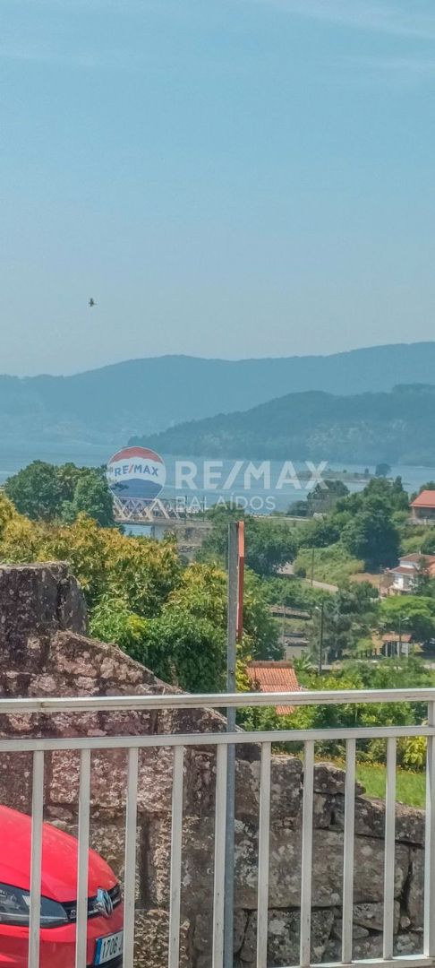 Casa o xalet en venda en Pontevedra Capital  amb Jardí privat, Terrassa i Traster