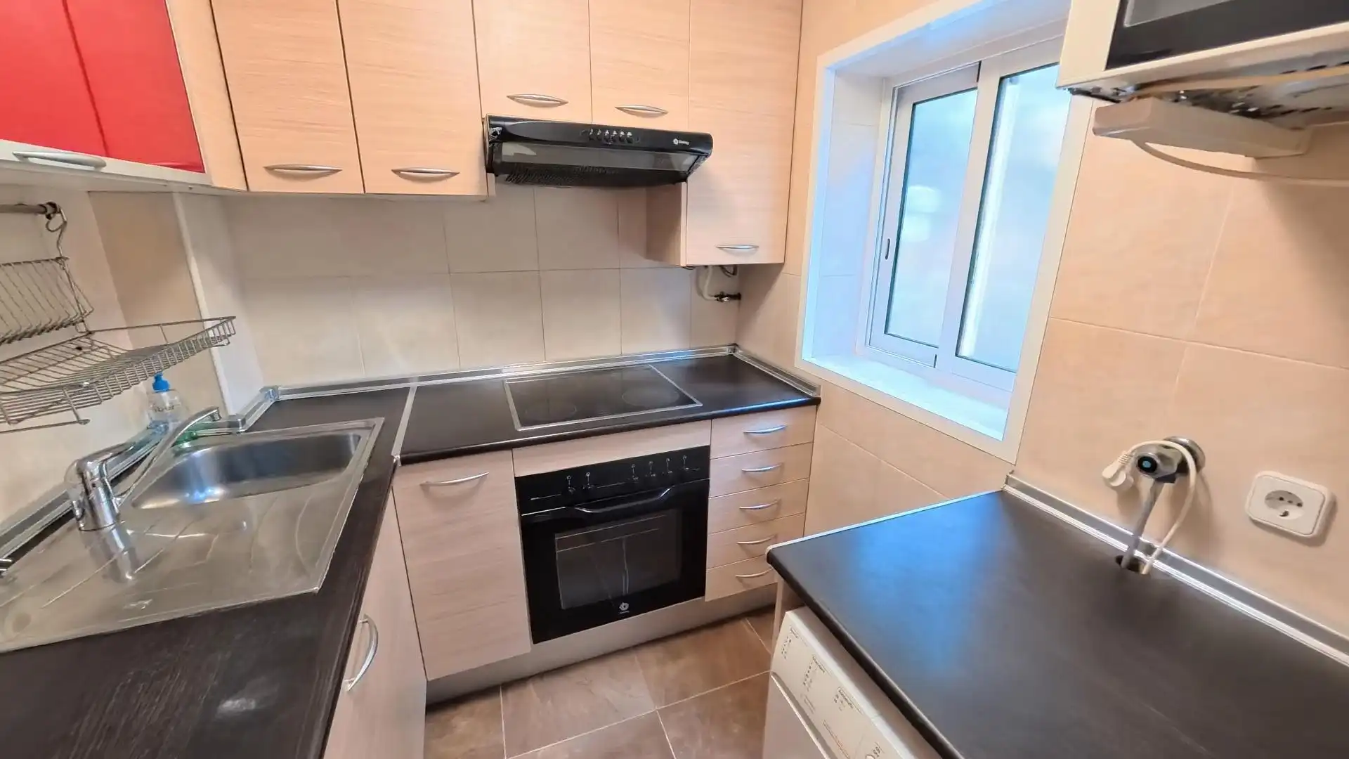 Küche von Wohnung zum Verkauf in Barcelona mit Klimaanlage, Parkett und Möbliert