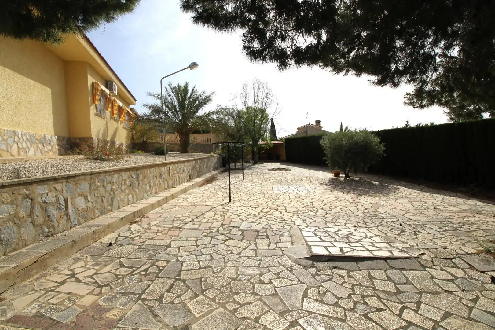 Vista exterior de Casa o chalet en venta en Alicante / Alacant con Aire acondicionado, Terraza y Piscina