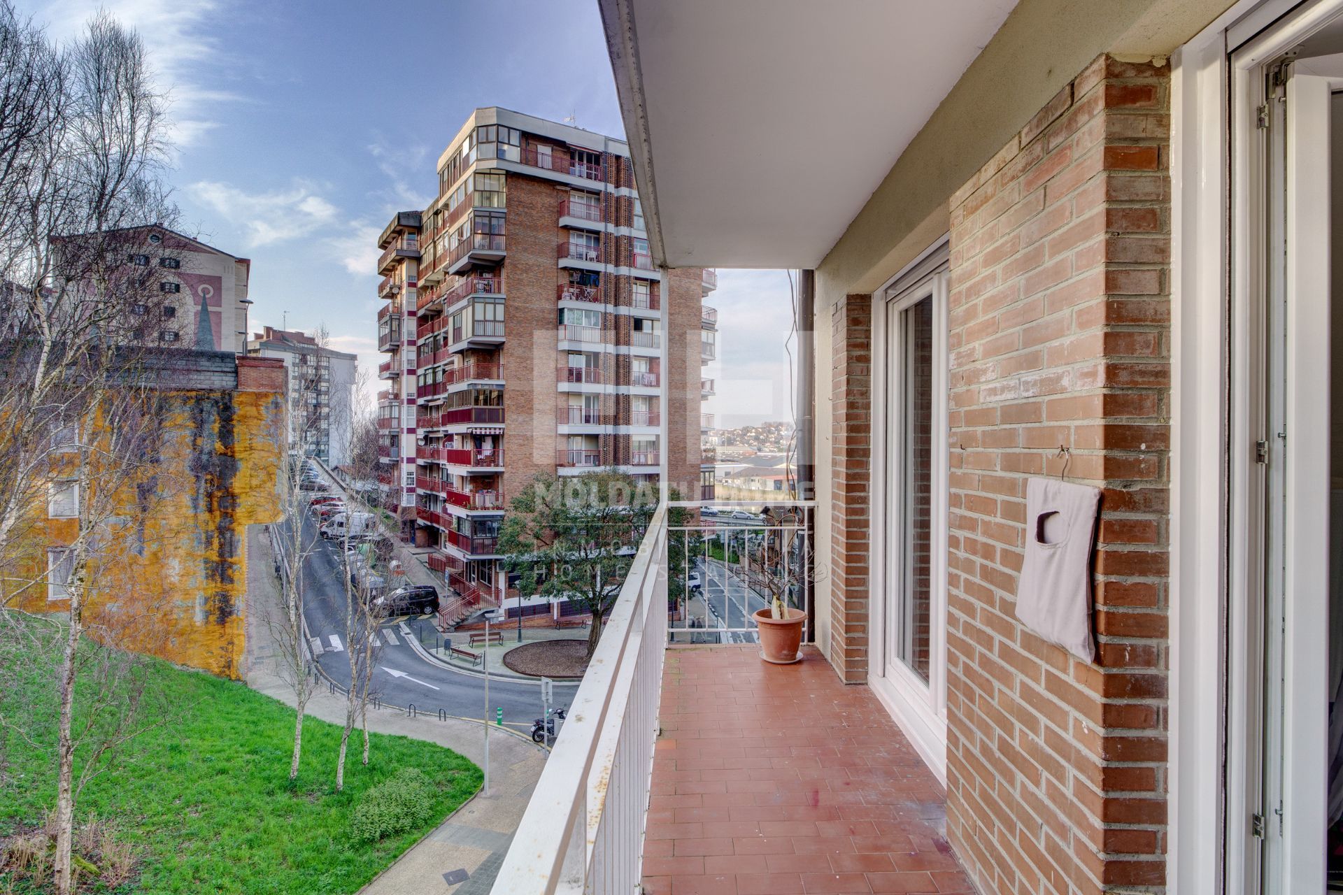 Exterior view of Flat for sale in Irun   with Heating, Terrace and Storage room