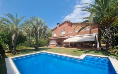 Garden of House or chalet for sale in Sant Cugat del Vallès  with Air Conditioner, Terrace and Swimming Pool