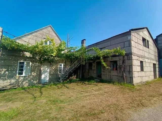 Casa-chalet en Venta en Meaño