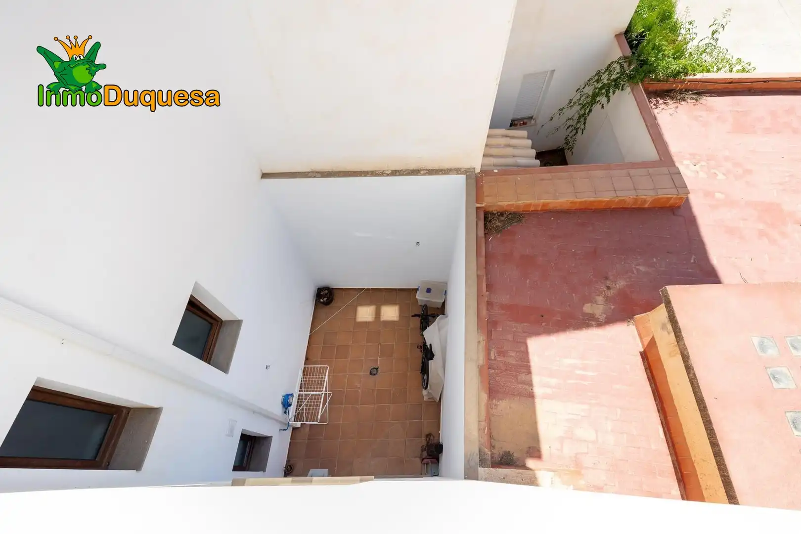 Inmuebles singulares con ascensor en venta en La Zubia Ciudad, imagen 30
