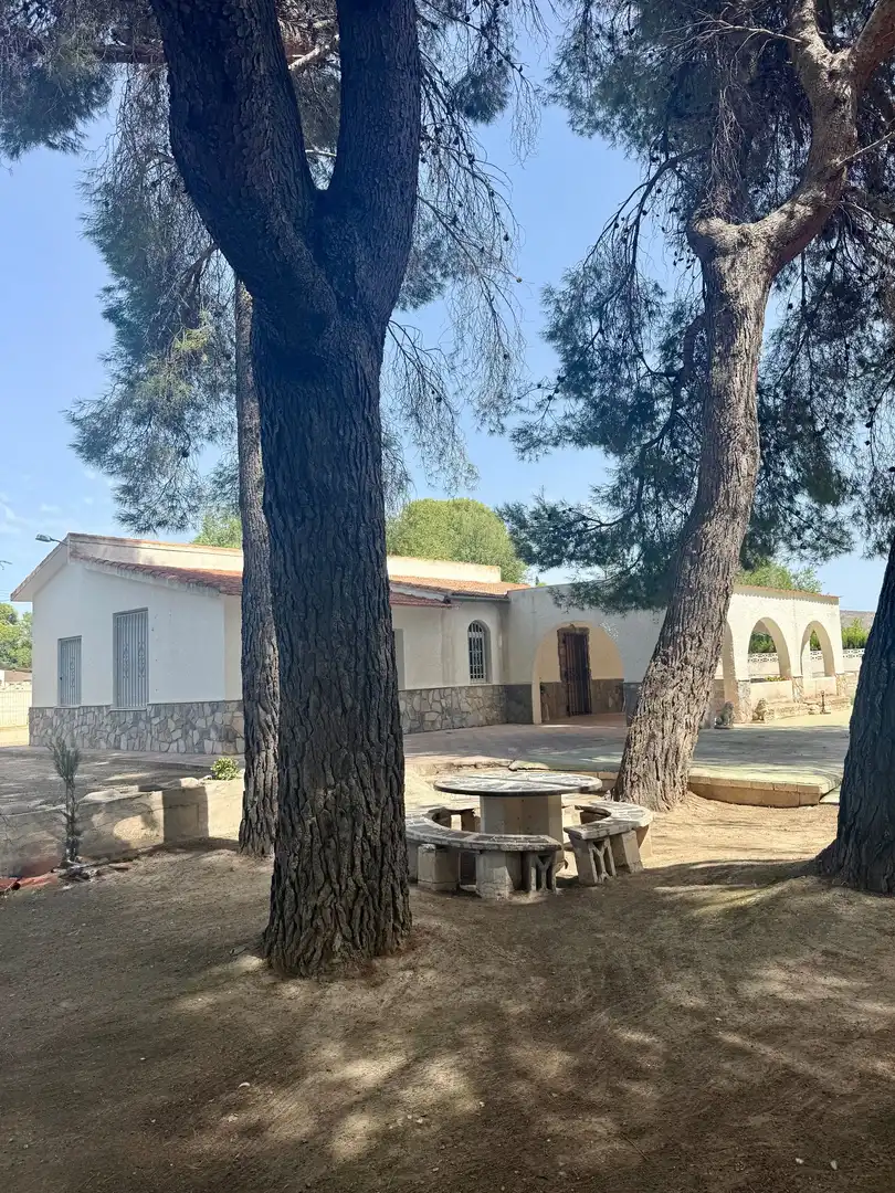 Vista exterior de Casa o chalet en venta en Villena con Calefacción, Jardín privado y Trastero