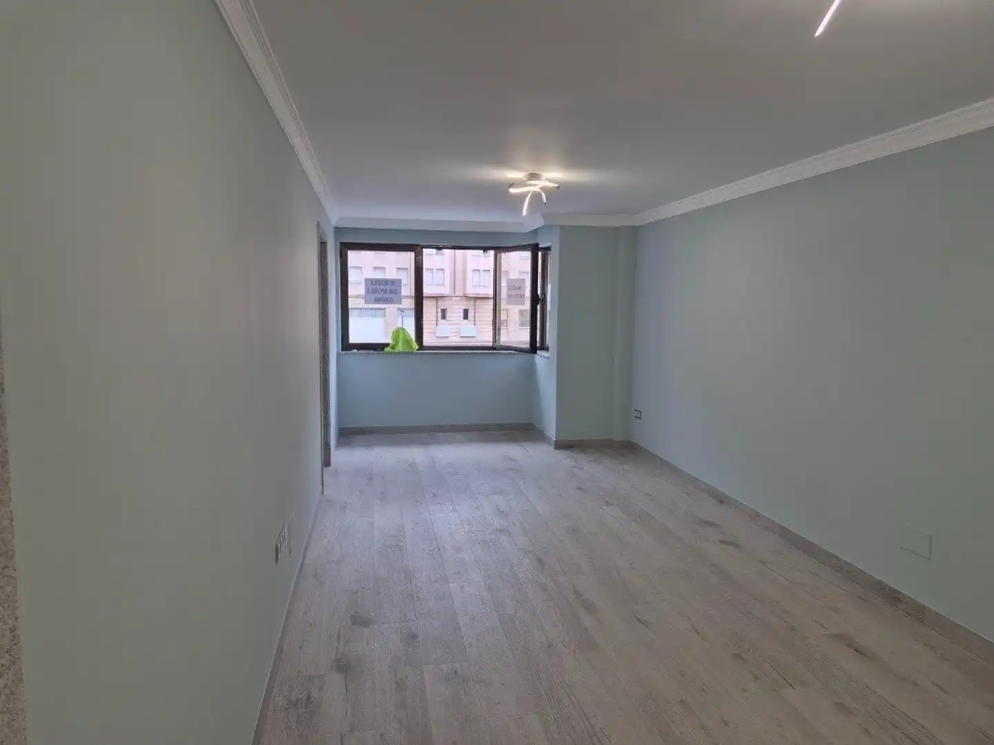 Sala de estar de Ático en venta en Villablino con Calefacción