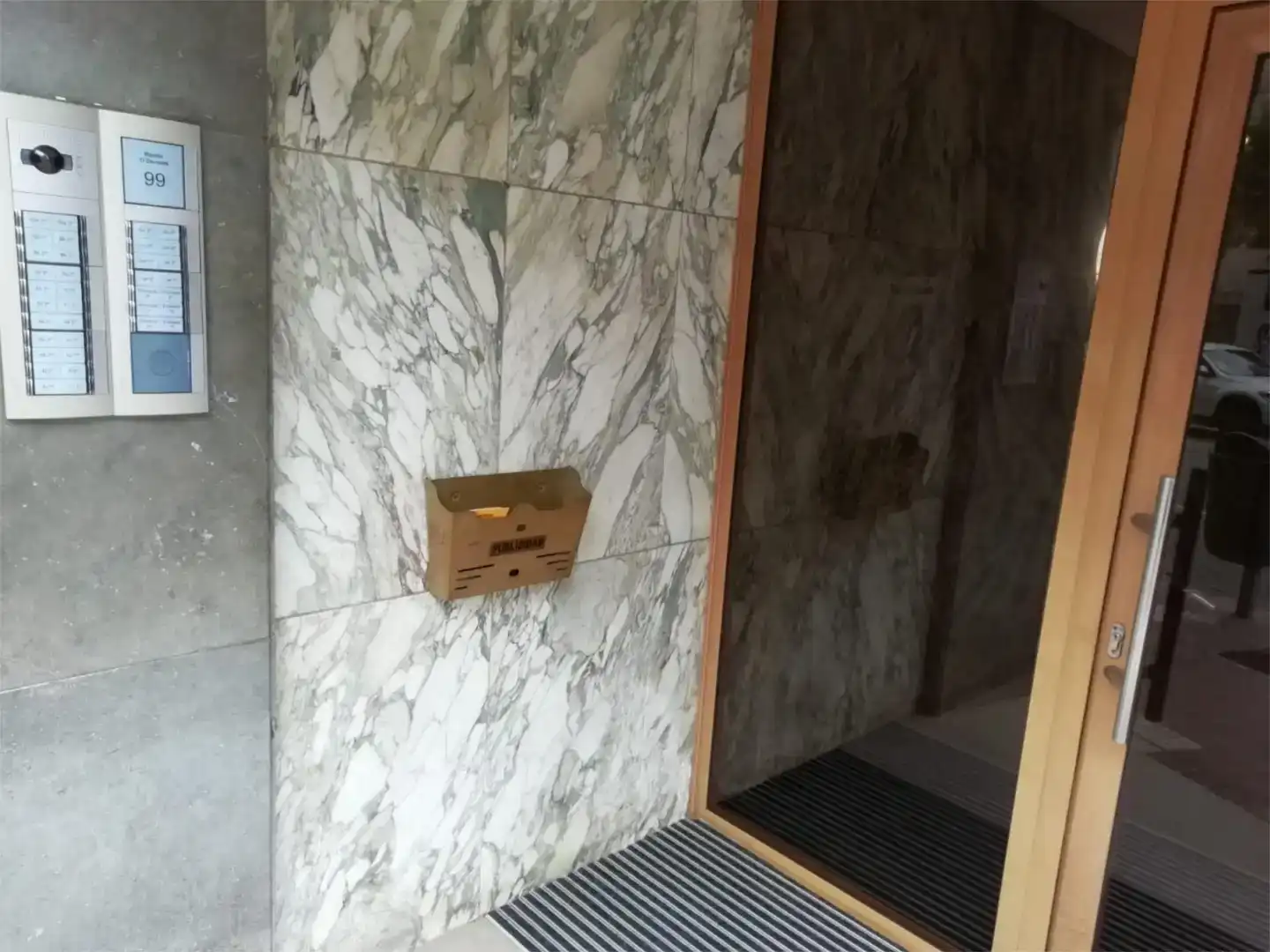 Baño de Piso en venta en Mataró con Aire acondicionado y Balcón