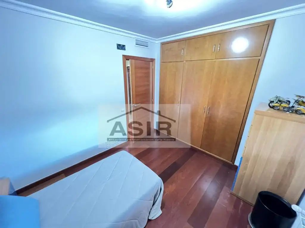 Flat for rent in Plaza Major, Centre