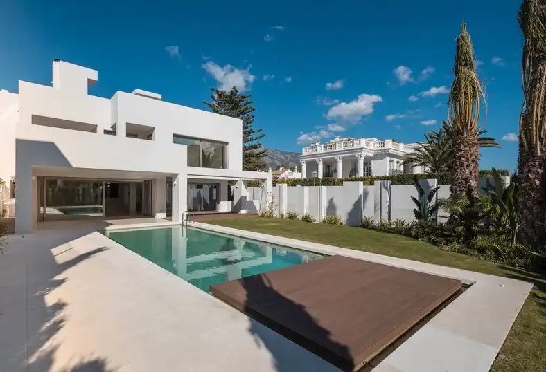 Exterior view of Houses for sale in Marbella  with Air Conditioner, Heating and Terrace