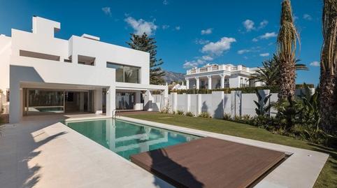 Foto 2 de Casa o xalet en venda a Calle Camilo José Cela, 22, Playa de la Fontanilla, Málaga