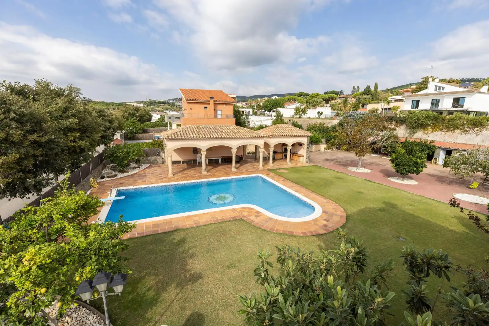 Piscina de Casa o xalet en venda en Mataró amb Terrassa i Piscina