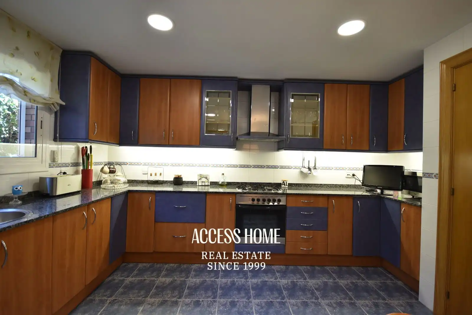 Cocina de Casa o chalet en venta en Premià de Dalt con Aire acondicionado, Calefacción y Terraza
