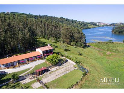 Casa o xalet en venda en San Vicente de la Barquera amb Aire condicionat, Calefacció i Jardí privat