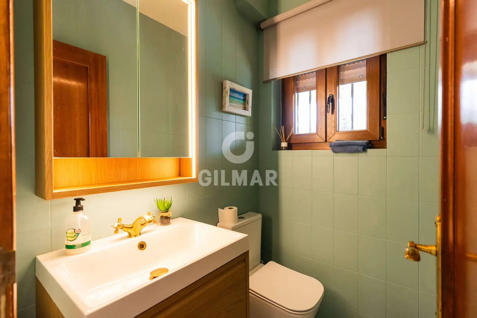 Baño de Casa o chalet en venta en Galapagar con Calefacción, Jardín privado y Piscina