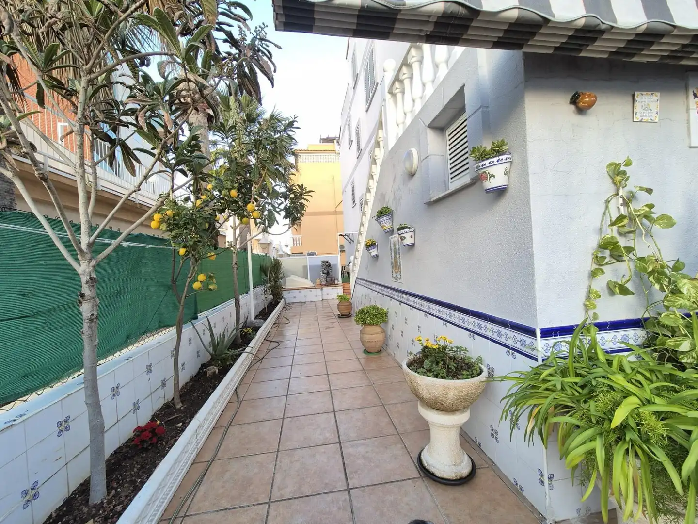 Terrace of Detached homes for sale in Oliva  with Air Conditioner, Heating and Private garden