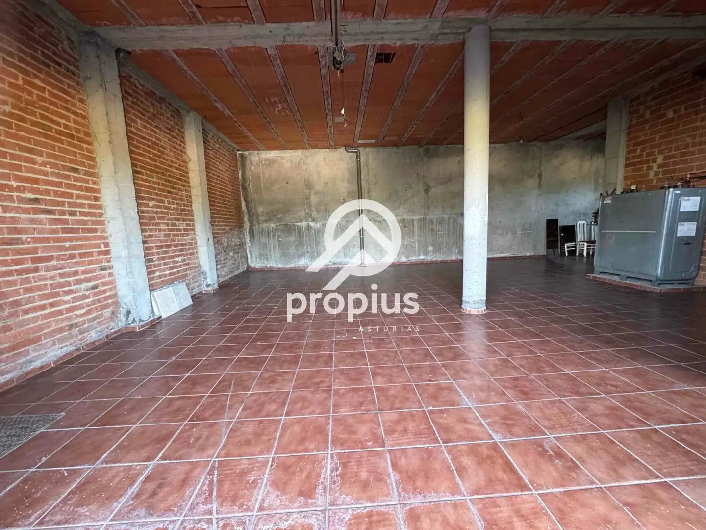 Casa adosada en venta en Piloña con Calefacción, Jardín privado y Parquet