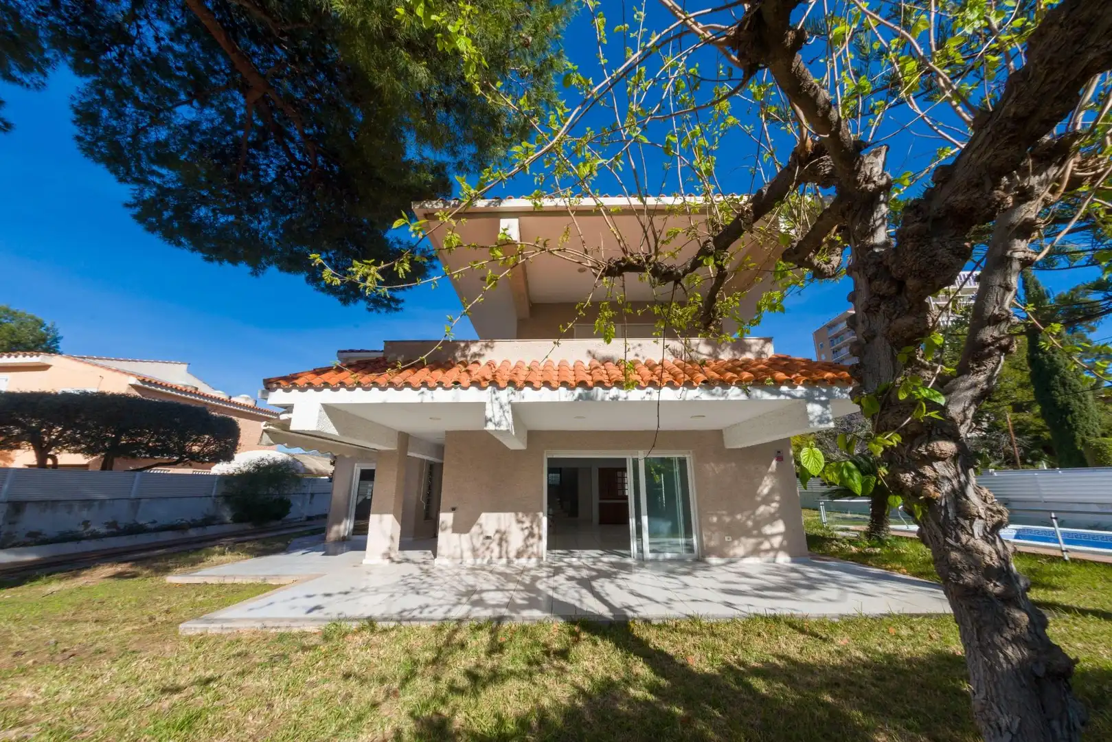 Chalet con piscina en venta en Calle SIGALERO 29, imagen 3