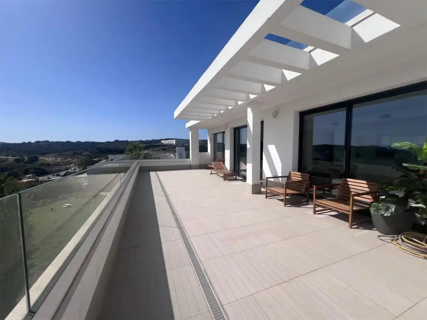 Terrasse von Wohnung zur Miete in Estepona mit Klimaanlage, Möbliert und Ofen