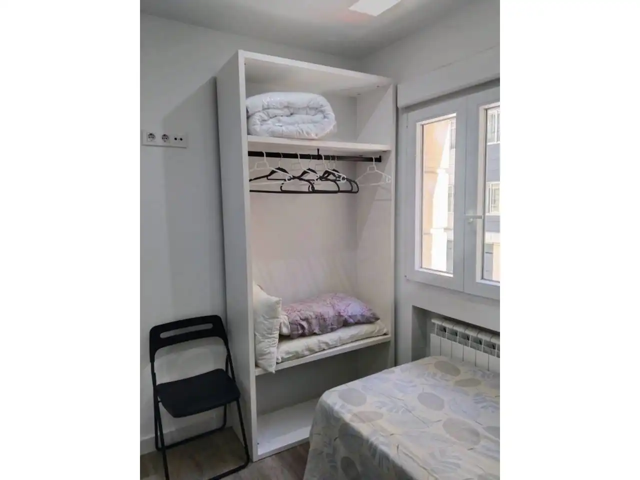 Bedroom of Flat for rent in Burgos  with Heating and Furnished