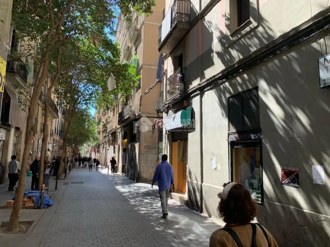 Vista exterior de Piso en venta en Barcelona