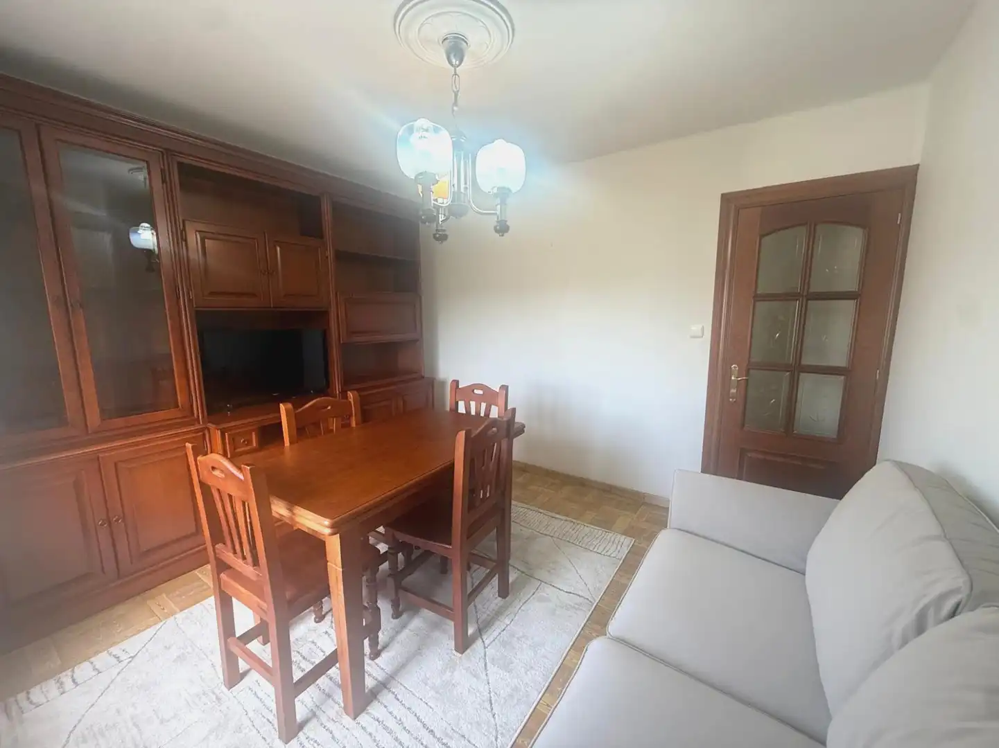 Esszimmer von Wohnung zum Verkauf in Avilés mit Heizung und Möbliert