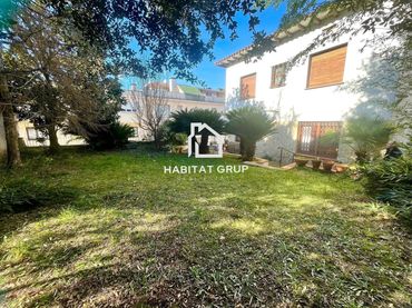 Casa con jardín en venta en Carme - Vistalegre
