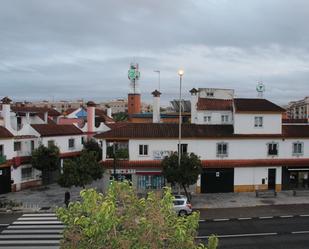 Vista exterior de Casa adosada en venda en  Córdoba Capital amb Aire condicionat, Parquet i Terrassa