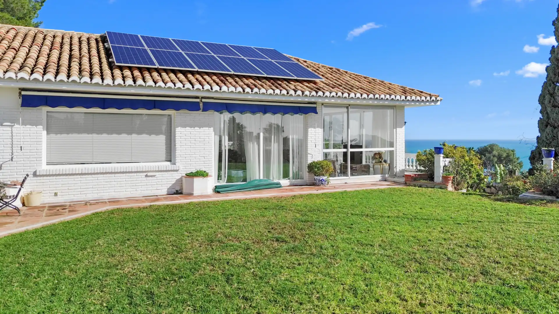 Jardín de Casa o chalet en venta en Benalmádena con Aire acondicionado, Jardín privado y Terraza