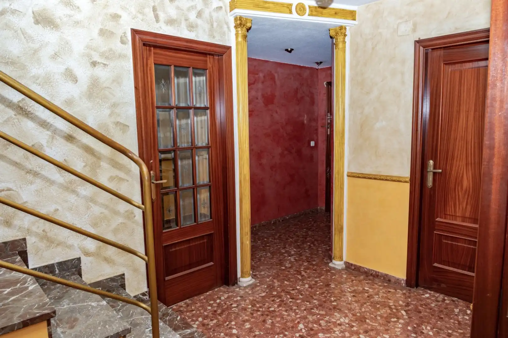 Duplexes for sale in Xirivella  with Air Conditioner